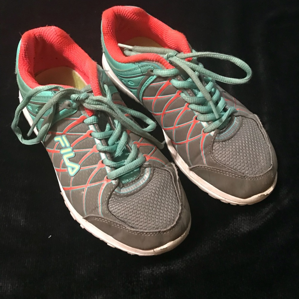 🔥Fila lightweight running shoes🔥